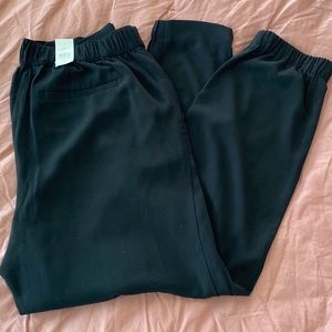 Loft Black Slim Tapered Pull-On Pants Size Medium